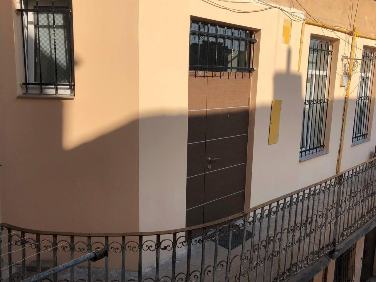 Апартаменти На Площі Ринок 12 Liov Exterior foto